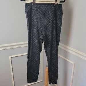 PINK SPORT | VICTORIA'S SECRET Black Gray Paisley Activewear Workout Leggings‎ L